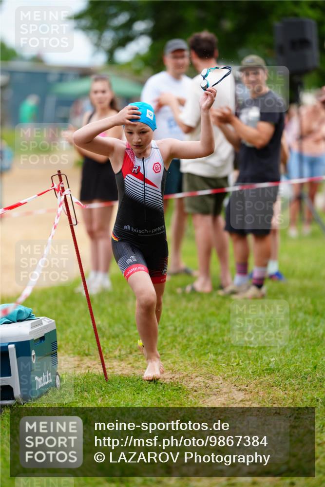 21.06.2026 - 29. Vierlanden-Triathlon LAZAROV Photography http://msf.ph/oto/9867384 21.06.2026 14:51:14 Schwimmen 1318 meine-sportfotos.de