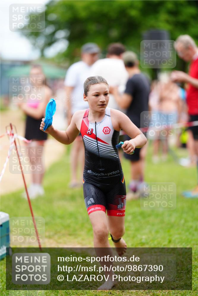 21.06.2026 - 29. Vierlanden-Triathlon LAZAROV Photography http://msf.ph/oto/9867390 21.06.2026 14:51:15 Schwimmen 1318 meine-sportfotos.de
