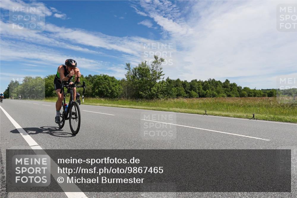 21.06.2026 - Viking Triathlon Michael Burmester http://msf.ph/oto/9867465 21.06.2026 11:39:05 Radfahren 51, 73, 102, 105, 126, 276, 306, 326, 606, 617 meine-sportfotos.de