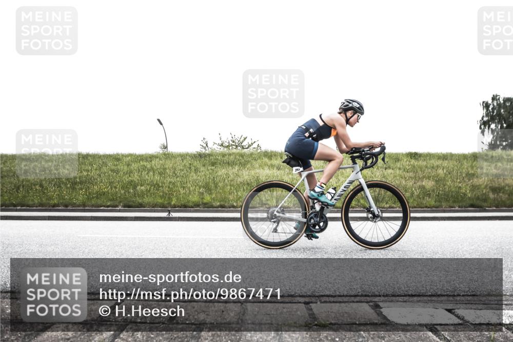 21.06.2026 - 29. Vierlanden-Triathlon H.Heesch http://msf.ph/oto/9867471 21.06.2026 10:34:03 Radfahren 74, 253, 259, 329, 346 meine-sportfotos.de