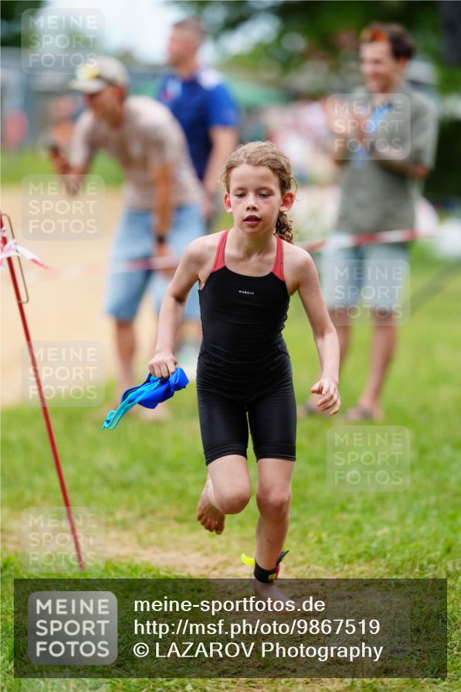 21.06.2026 - 29. Vierlanden-Triathlon LAZAROV Photography http://msf.ph/oto/9867519 21.06.2026 15:02:33 Schwimmen  meine-sportfotos.de