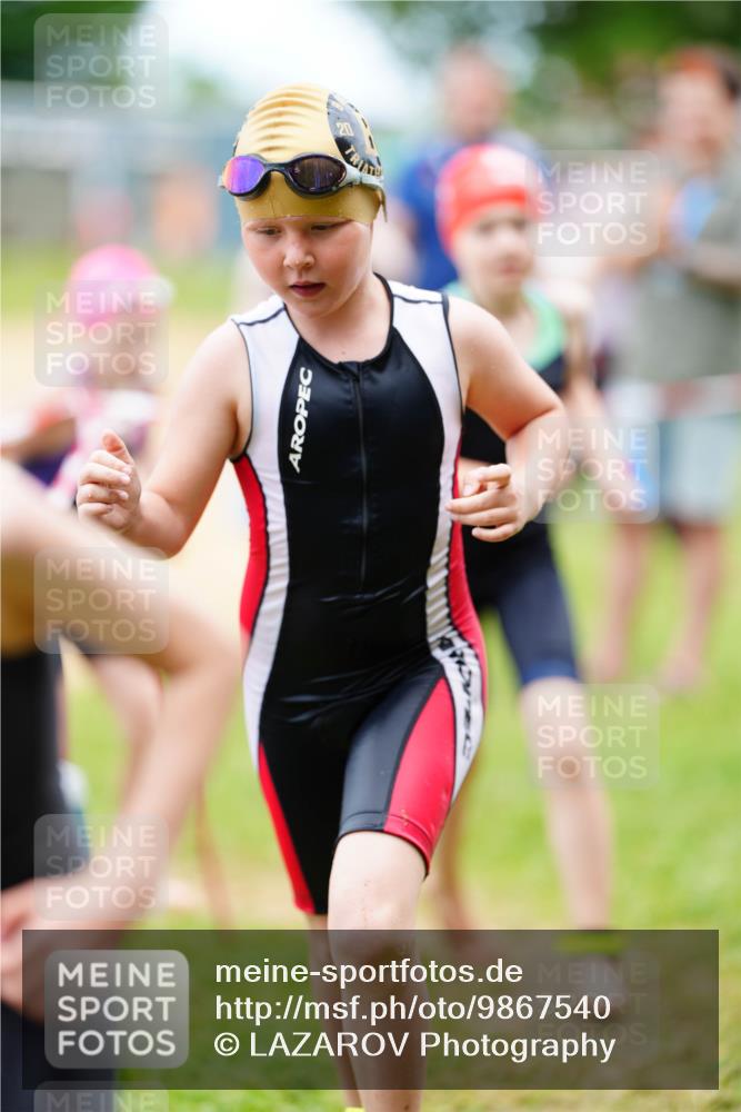 21.06.2026 - 29. Vierlanden-Triathlon LAZAROV Photography http://msf.ph/oto/9867540 21.06.2026 15:02:43 Schwimmen  meine-sportfotos.de