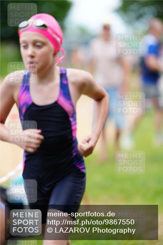 21.06.2026 - 29. Vierlanden-Triathlon LAZAROV Photography http://msf.ph/oto/9867550 21.06.2026 15:02:45 Schwimmen  meine-sportfotos.de