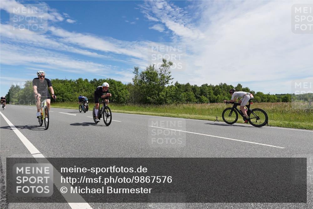21.06.2026 - Viking Triathlon Michael Burmester http://msf.ph/oto/9867576 21.06.2026 11:39:55 Radfahren 2, 19, 21, 91, 173, 192, 194, 313, 380 meine-sportfotos.de