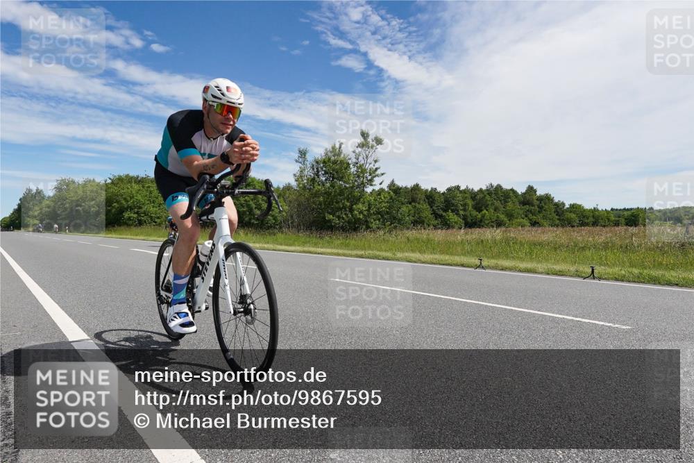 21.06.2026 - Viking Triathlon Michael Burmester http://msf.ph/oto/9867595 21.06.2026 11:40:02 Radfahren 21, 91, 173, 194, 205, 313, 350, 380, 555, 607, 639 meine-sportfotos.de
