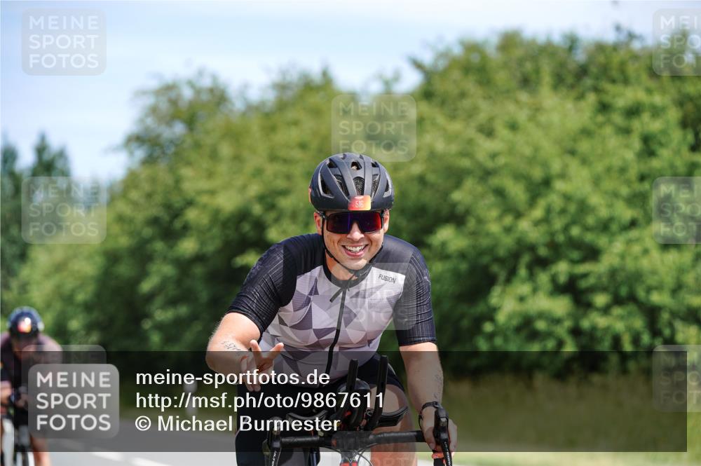 21.06.2026 - Viking Triathlon Michael Burmester http://msf.ph/oto/9867611 21.06.2026 12:19:05 Radfahren 39, 171, 325, 452, 496, 516, 517, 648, 656, 662 meine-sportfotos.de
