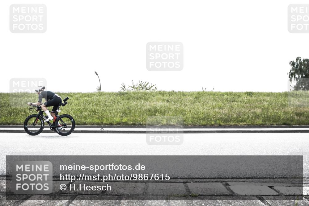 21.06.2026 - 29. Vierlanden-Triathlon H.Heesch http://msf.ph/oto/9867615 21.06.2026 10:36:04 Radfahren 9, 10, 25, 26, 34, 88, 104, 186, 243, 278, 589 meine-sportfotos.de