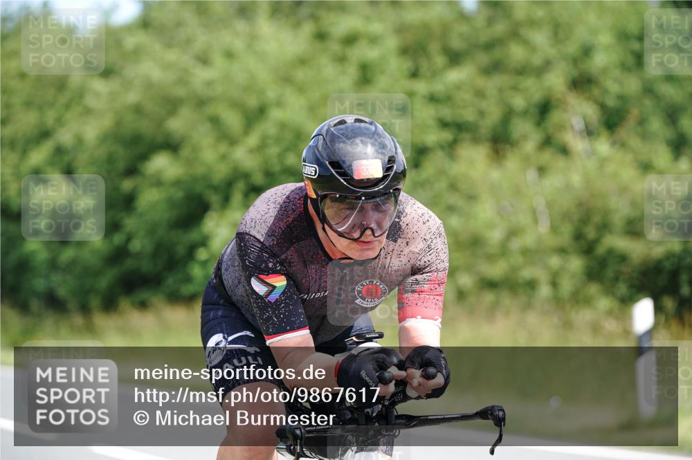 21.06.2026 - Viking Triathlon Michael Burmester http://msf.ph/oto/9867617 21.06.2026 12:19:06 Radfahren 39, 171, 325, 452, 496, 516, 517, 648, 656, 662 meine-sportfotos.de