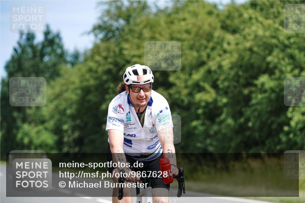 21.06.2026 - Viking Triathlon Michael Burmester http://msf.ph/oto/9867628 21.06.2026 12:19:11 Radfahren 39, 171, 209, 325, 452, 472, 516, 517, 648, 656, 662 meine-sportfotos.de
