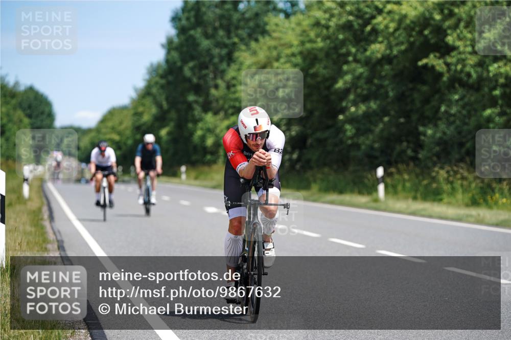 21.06.2026 - Viking Triathlon Michael Burmester http://msf.ph/oto/9867632 21.06.2026 12:19:13 Radfahren 39, 171, 209, 325, 472, 516, 517, 648, 648, 656, 662 meine-sportfotos.de