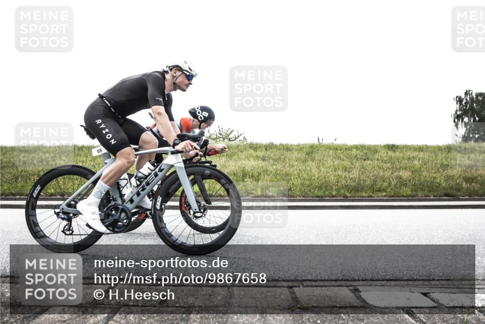 21.06.2026 - 29. Vierlanden-Triathlon H.Heesch http://msf.ph/oto/9867658 21.06.2026 10:36:50 Radfahren 55, 78, 99, 128, 197, 264, 292 meine-sportfotos.de