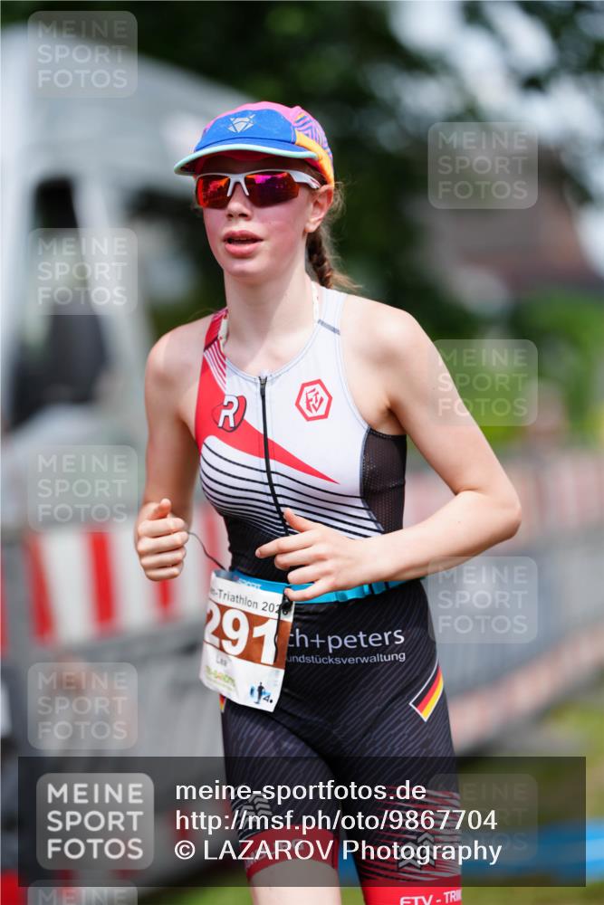 21.06.2026 - 29. Vierlanden-Triathlon LAZAROV Photography http://msf.ph/oto/9867704 21.06.2026 15:31:20 Ziel 202, 291, 174 meine-sportfotos.de