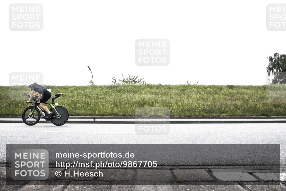 21.06.2026 - 29. Vierlanden-Triathlon H.Heesch http://msf.ph/oto/9867705 21.06.2026 10:37:34 Radfahren 216, 252, 267 meine-sportfotos.de