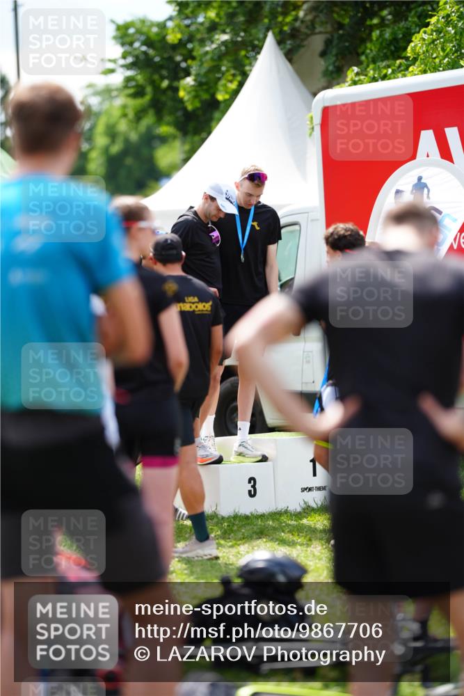 21.06.2026 - 29. Vierlanden-Triathlon LAZAROV Photography http://msf.ph/oto/9867706 21.06.2026 15:34:12 Ziel 3 meine-sportfotos.de