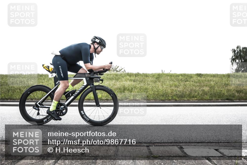 21.06.2026 - 29. Vierlanden-Triathlon H.Heesch http://msf.ph/oto/9867716 21.06.2026 10:37:46 Radfahren 20, 27, 35, 67, 233, 275, 336, 361, 395, 429 meine-sportfotos.de