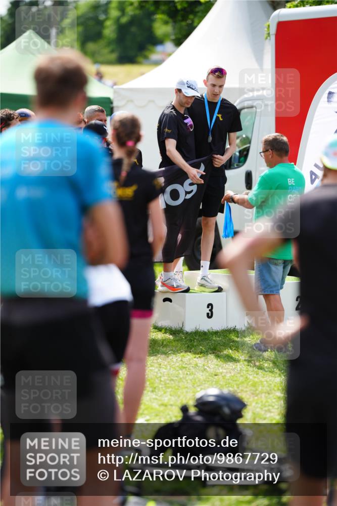 21.06.2026 - 29. Vierlanden-Triathlon LAZAROV Photography http://msf.ph/oto/9867729 21.06.2026 15:34:19 Ziel 3, 4 meine-sportfotos.de