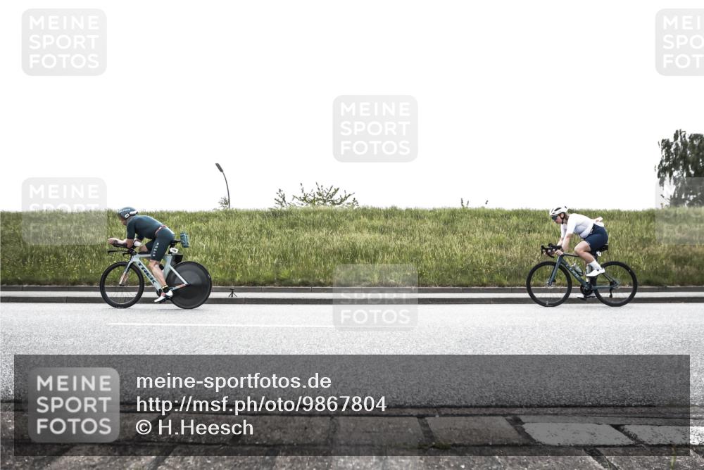 21.06.2026 - 29. Vierlanden-Triathlon H.Heesch http://msf.ph/oto/9867804 21.06.2026 10:39:44 Radfahren 23, 30, 142, 198, 274, 277, 431, 454 meine-sportfotos.de