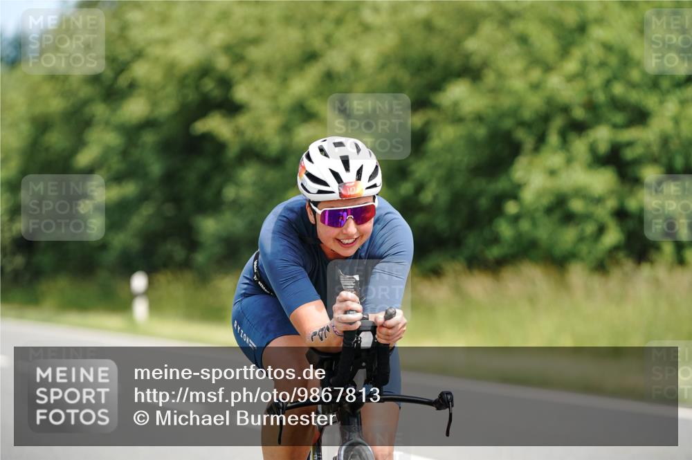 21.06.2026 - Viking Triathlon Michael Burmester http://msf.ph/oto/9867813 21.06.2026 12:21:33 Radfahren 100, 100, 102, 147, 161, 214, 214, 234, 249, 275, 399, 465, 475, 505, 508, 624, 632, 650 meine-sportfotos.de