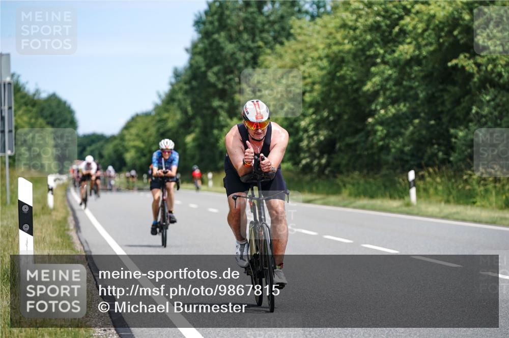 21.06.2026 - Viking Triathlon Michael Burmester http://msf.ph/oto/9867815 21.06.2026 12:21:34 Radfahren 100, 100, 102, 147, 161, 214, 214, 234, 249, 275, 399, 465, 475, 505, 508, 533, 624, 632, 650 meine-sportfotos.de