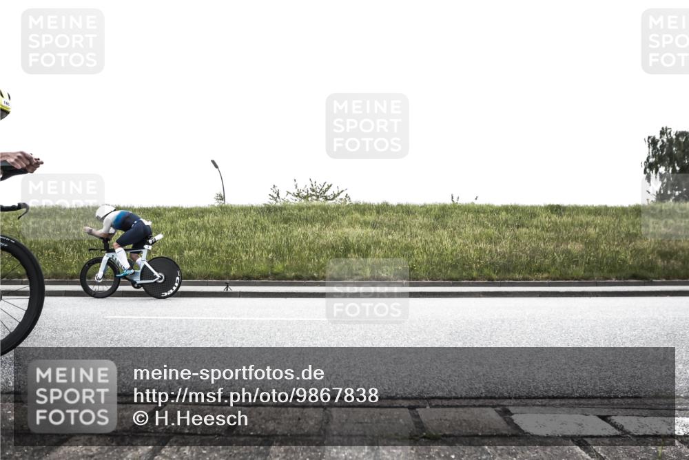 21.06.2026 - 29. Vierlanden-Triathlon H.Heesch http://msf.ph/oto/9867838 21.06.2026 10:40:53 Radfahren 3, 39, 165, 180, 231, 269, 289, 316 meine-sportfotos.de
