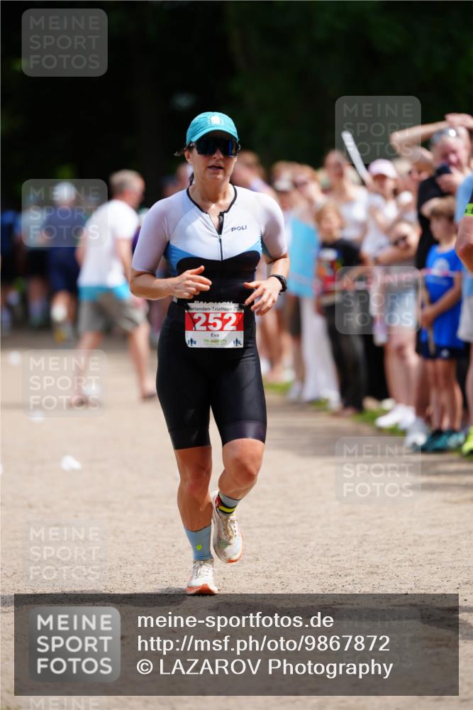 21.06.2026 - 29. Vierlanden-Triathlon LAZAROV Photography http://msf.ph/oto/9867872 21.06.2026 13:31:24 Laufen 202, 252 meine-sportfotos.de