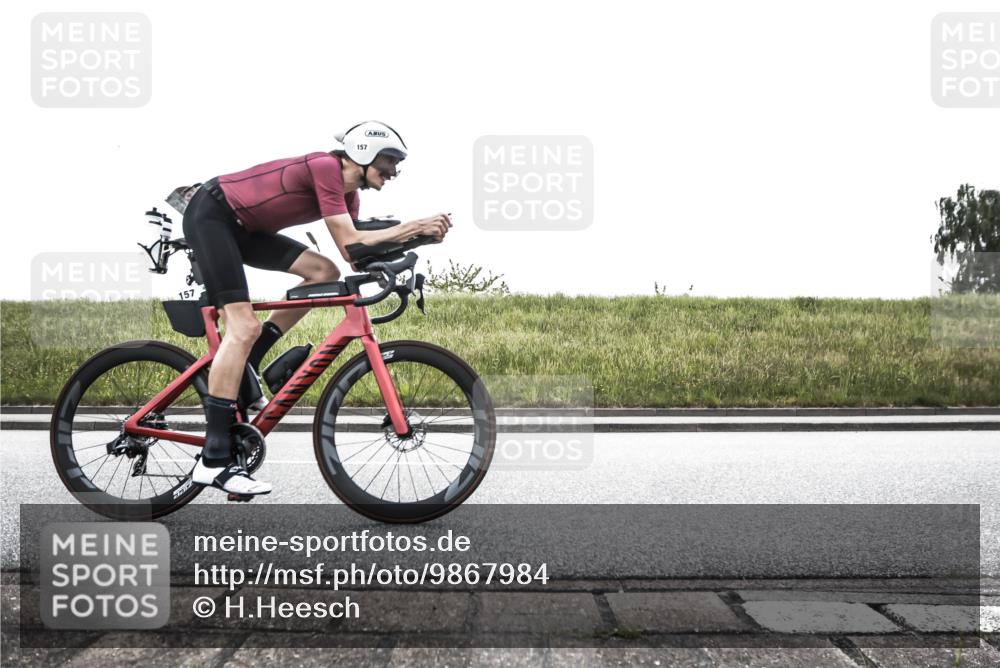 21.06.2026 - 29. Vierlanden-Triathlon H.Heesch http://msf.ph/oto/9867984 21.06.2026 10:43:05 Radfahren 122, 157, 273 meine-sportfotos.de