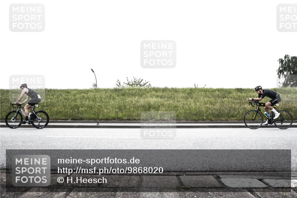 21.06.2026 - 29. Vierlanden-Triathlon H.Heesch http://msf.ph/oto/9868020 21.06.2026 10:43:26 Radfahren 96, 130, 156, 167, 187, 447, 448 meine-sportfotos.de