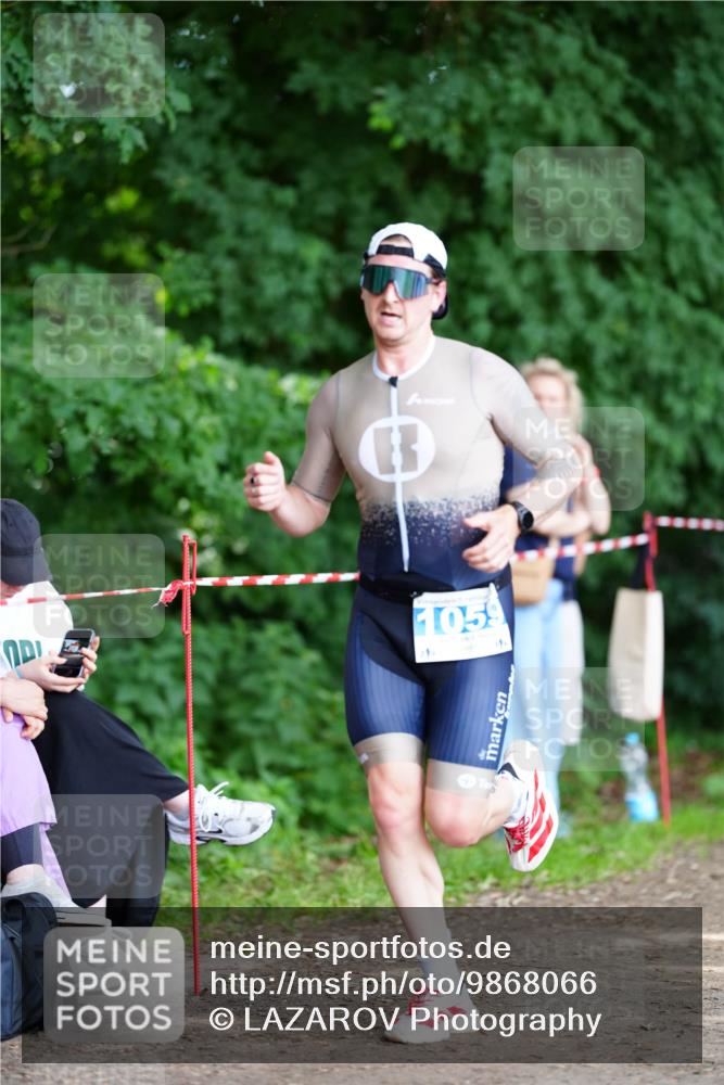 21.06.2026 - 29. Vierlanden-Triathlon LAZAROV Photography http://msf.ph/oto/9868066 21.06.2026 13:33:16 Laufen 1059 meine-sportfotos.de