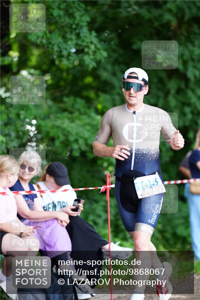 21.06.2026 - 29. Vierlanden-Triathlon LAZAROV Photography http://msf.ph/oto/9868067 21.06.2026 13:33:16 Laufen 105 meine-sportfotos.de