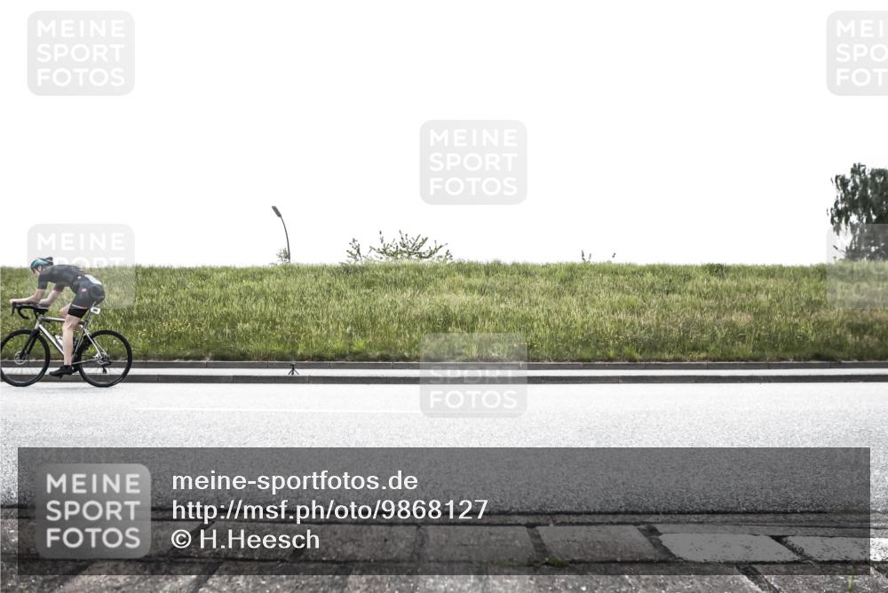 21.06.2026 - 29. Vierlanden-Triathlon H.Heesch http://msf.ph/oto/9868127 21.06.2026 10:44:36 Radfahren 173, 227, 399 meine-sportfotos.de