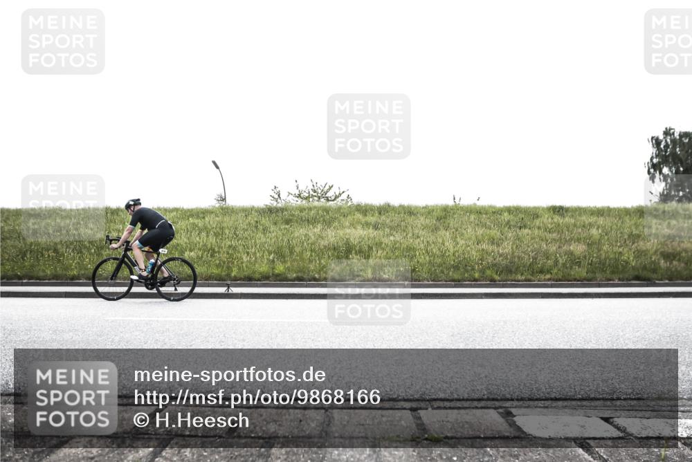 21.06.2026 - 29. Vierlanden-Triathlon H.Heesch http://msf.ph/oto/9868166 21.06.2026 10:44:59 Radfahren 419 meine-sportfotos.de