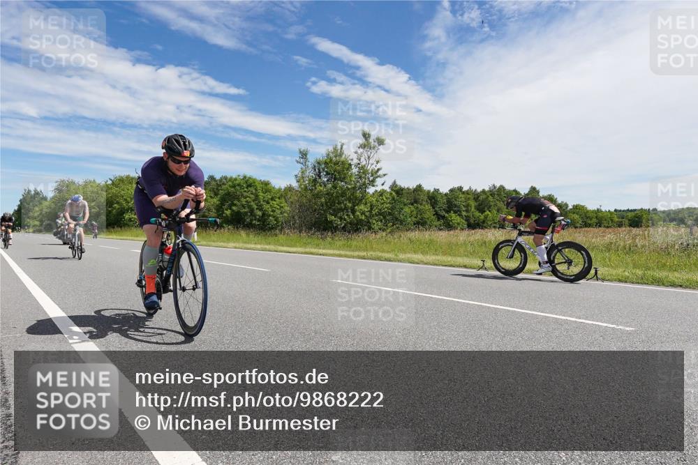 21.06.2026 - Viking Triathlon Michael Burmester http://msf.ph/oto/9868222 21.06.2026 11:45:58 Radfahren 60, 111, 186, 186, 212, 227, 227, 245, 495, 532, 532, 541, 562 meine-sportfotos.de