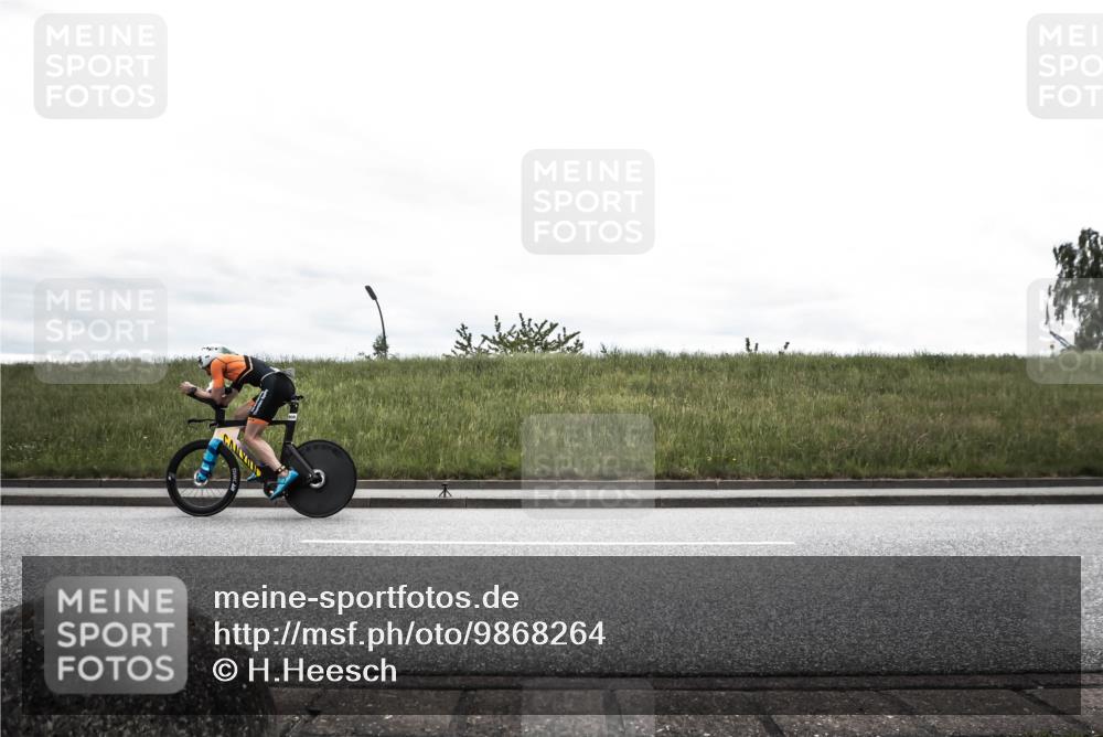 21.06.2026 - 29. Vierlanden-Triathlon H.Heesch http://msf.ph/oto/9868264 21.06.2026 12:12:53 Radfahren 808, 851, 866 meine-sportfotos.de