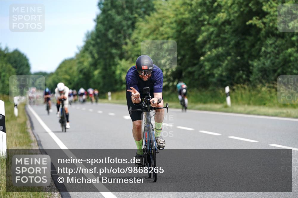 21.06.2026 - Viking Triathlon Michael Burmester http://msf.ph/oto/9868265 21.06.2026 12:23:03 Radfahren 258, 364, 407, 436, 470, 602 meine-sportfotos.de