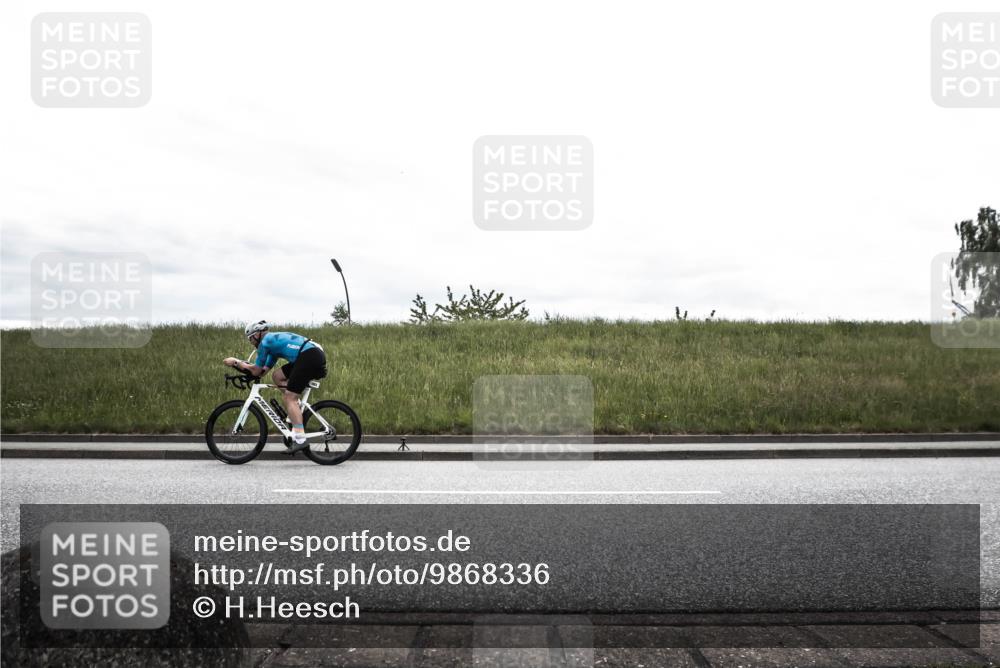 21.06.2026 - 29. Vierlanden-Triathlon H.Heesch http://msf.ph/oto/9868336 21.06.2026 12:14:29 Radfahren 693 meine-sportfotos.de