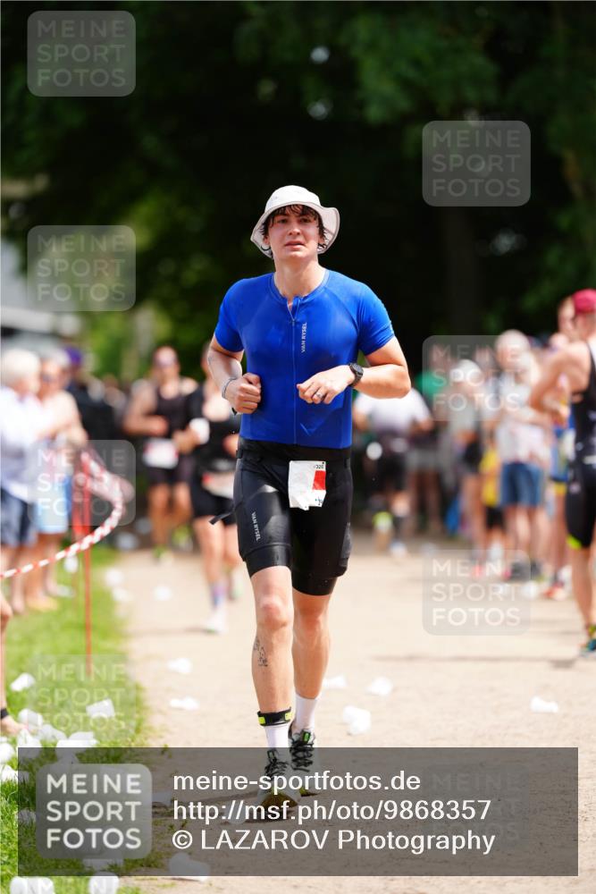 21.06.2026 - 29. Vierlanden-Triathlon LAZAROV Photography http://msf.ph/oto/9868357 21.06.2026 13:35:11 Laufen 326 meine-sportfotos.de