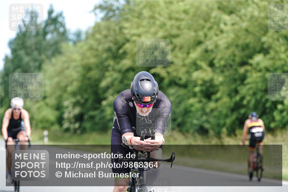21.06.2026 - Viking Triathlon Michael Burmester http://msf.ph/oto/9868364 21.06.2026 12:23:36 Radfahren 8, 16, 46, 62, 65, 73, 98, 103, 119, 126, 136, 165, 177, 222, 223, 225, 256, 256, 280, 380, 388, 457, 527, 530, 546, 563, 569, 605, 615, 634, 654 meine-sportfotos.de
