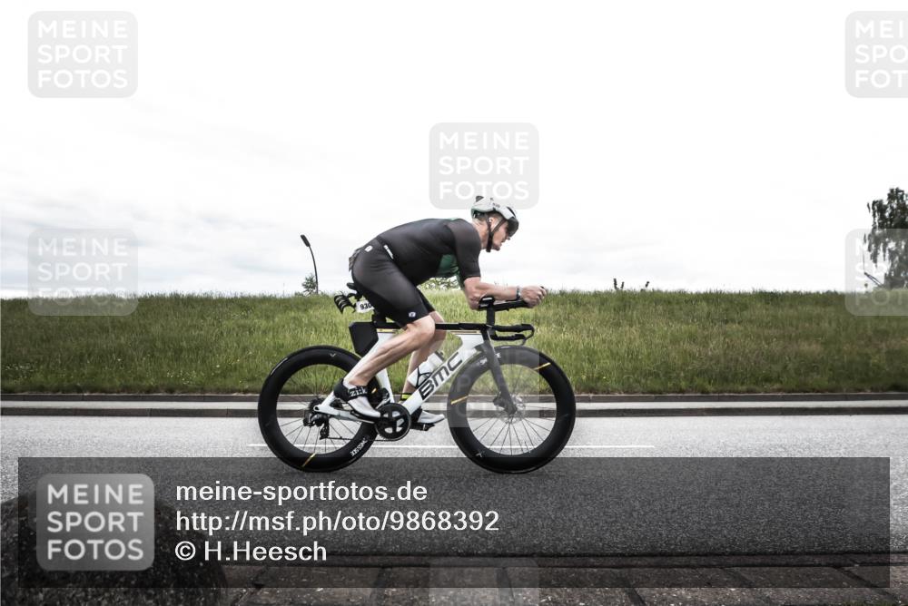 21.06.2026 - 29. Vierlanden-Triathlon H.Heesch http://msf.ph/oto/9868392 21.06.2026 12:15:45 Radfahren 685, 891, 930 meine-sportfotos.de