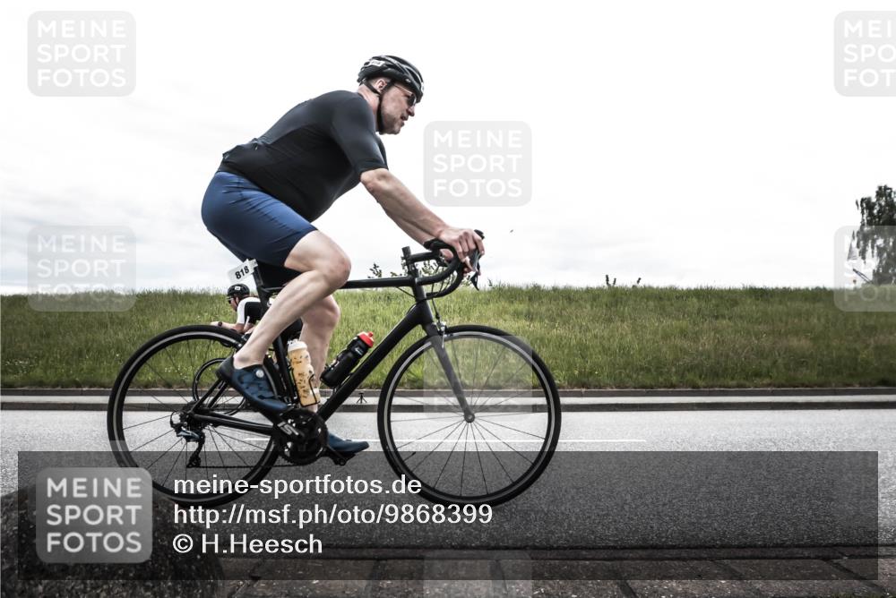 21.06.2026 - 29. Vierlanden-Triathlon H.Heesch http://msf.ph/oto/9868399 21.06.2026 12:15:57 Radfahren 685, 818, 833, 852 meine-sportfotos.de