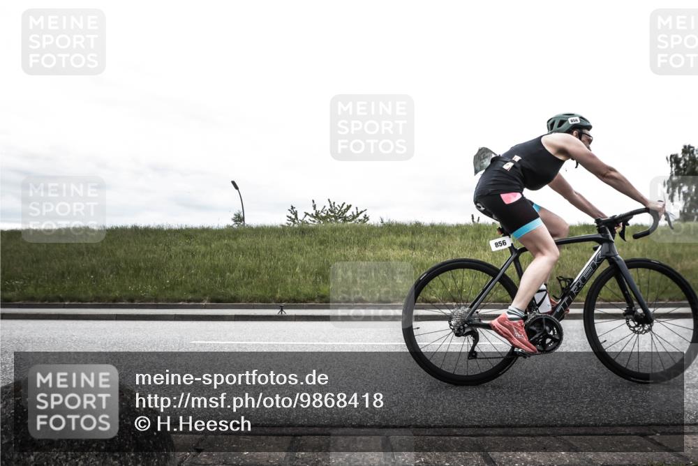 21.06.2026 - 29. Vierlanden-Triathlon H.Heesch http://msf.ph/oto/9868418 21.06.2026 12:16:13 Radfahren 834, 837, 856, 861 meine-sportfotos.de