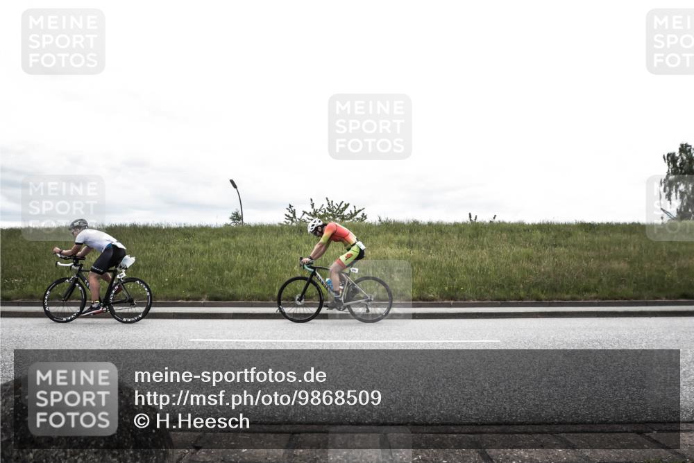 21.06.2026 - 29. Vierlanden-Triathlon H.Heesch http://msf.ph/oto/9868509 21.06.2026 12:18:06 Radfahren 630, 655, 656 meine-sportfotos.de