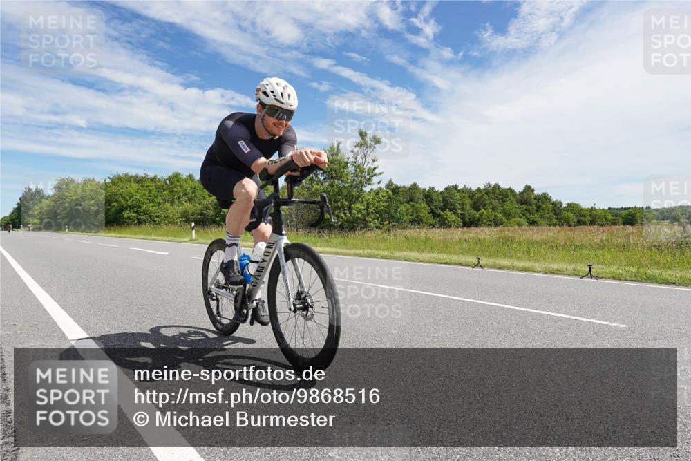21.06.2026 - Viking Triathlon Michael Burmester http://msf.ph/oto/9868516 21.06.2026 11:48:53 Radfahren 167, 250, 283, 291, 305, 307, 433, 473, 616 meine-sportfotos.de