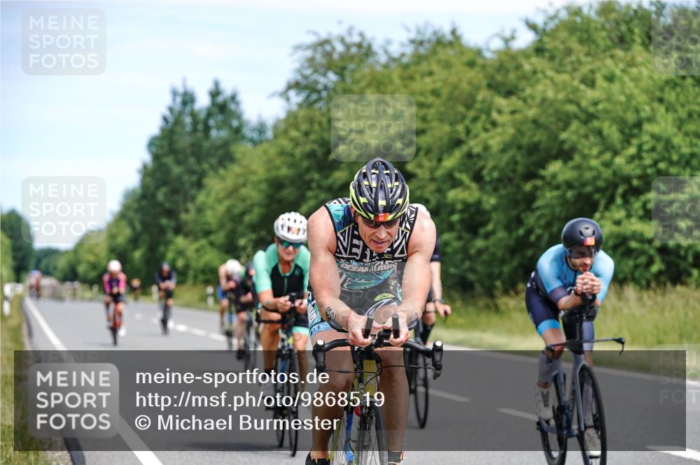 21.06.2026 - Viking Triathlon Michael Burmester http://msf.ph/oto/9868519 21.06.2026 12:23:51 Radfahren 8, 46, 58, 62, 65, 103, 119, 222, 256, 280, 353, 357, 368, 527, 530, 534, 563, 569, 605, 654 meine-sportfotos.de
