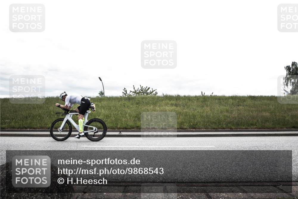 21.06.2026 - 29. Vierlanden-Triathlon H.Heesch http://msf.ph/oto/9868543 21.06.2026 12:18:58 Radfahren 743, 779, 802 meine-sportfotos.de