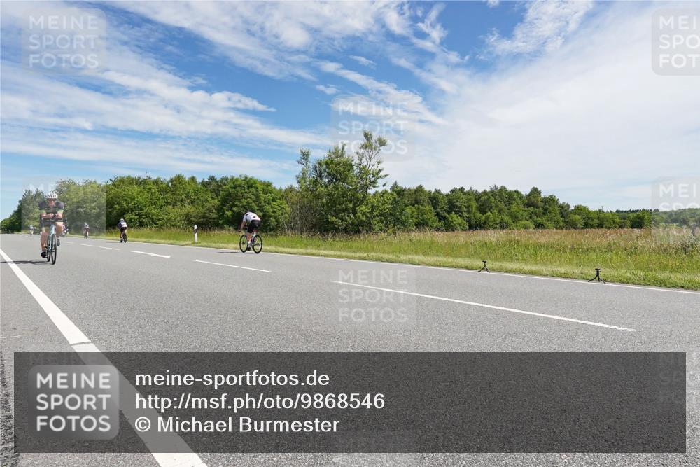 21.06.2026 - Viking Triathlon Michael Burmester http://msf.ph/oto/9868546 21.06.2026 11:49:10 Radfahren 167, 175, 203, 296, 298, 302, 307, 368, 433, 473 meine-sportfotos.de
