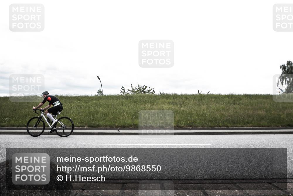 21.06.2026 - 29. Vierlanden-Triathlon H.Heesch http://msf.ph/oto/9868550 21.06.2026 12:19:10 Radfahren 643, 652, 743, 802 meine-sportfotos.de