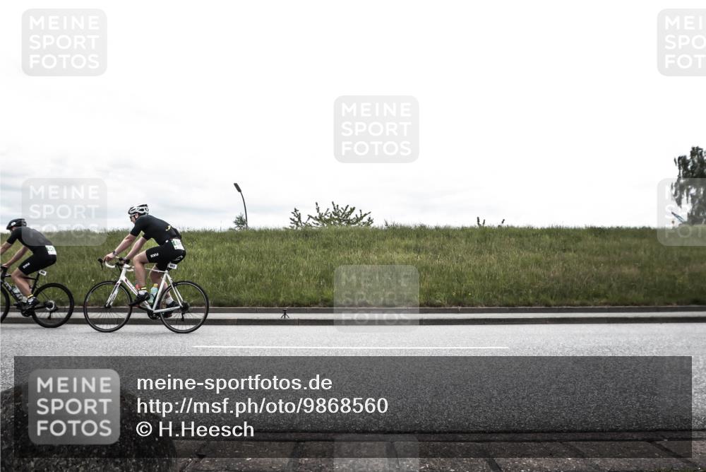 21.06.2026 - 29. Vierlanden-Triathlon H.Heesch http://msf.ph/oto/9868560 21.06.2026 12:19:18 Radfahren 643, 652, 709, 717 meine-sportfotos.de