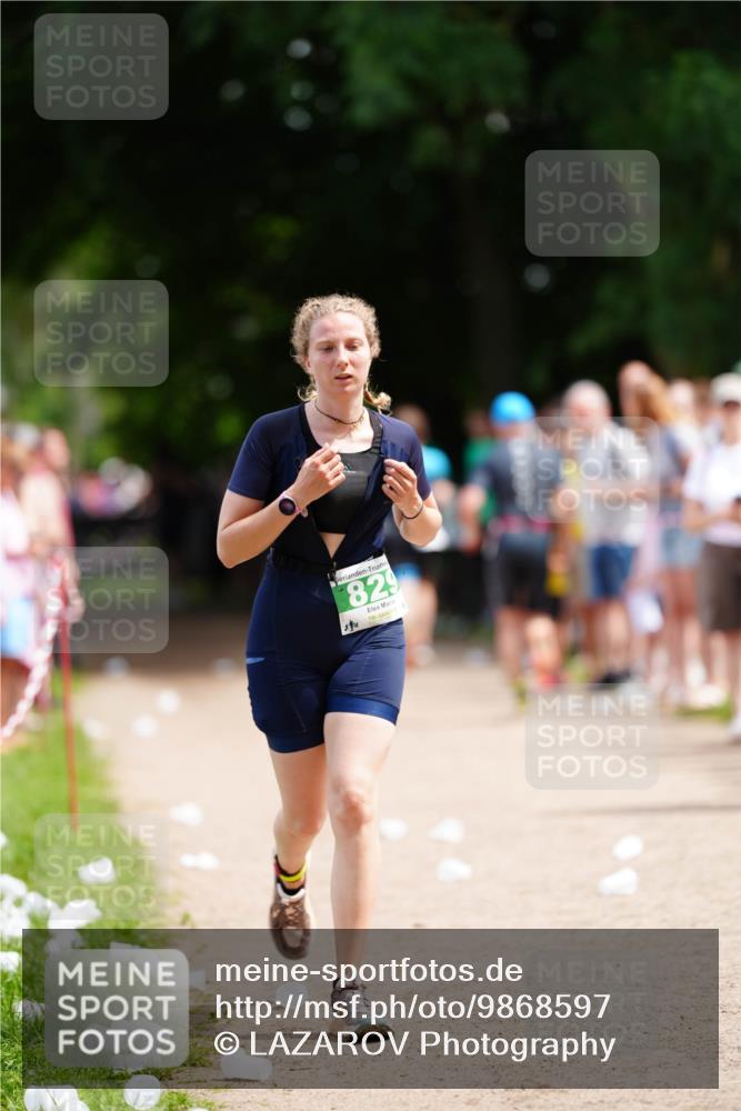 21.06.2026 - 29. Vierlanden-Triathlon LAZAROV Photography http://msf.ph/oto/9868597 21.06.2026 13:36:34 Laufen 829 meine-sportfotos.de