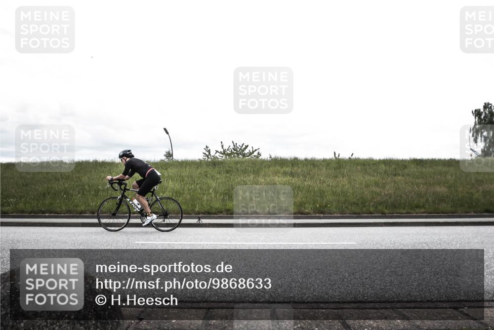 21.06.2026 - 29. Vierlanden-Triathlon H.Heesch http://msf.ph/oto/9868633 21.06.2026 12:21:10 Radfahren 628 meine-sportfotos.de