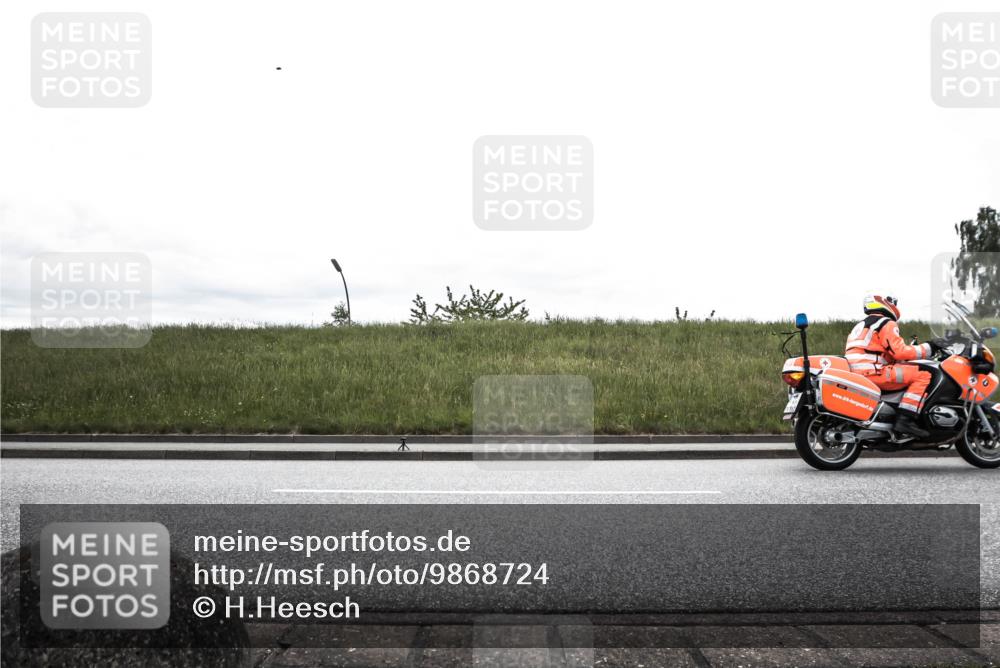 21.06.2026 - 29. Vierlanden-Triathlon H.Heesch http://msf.ph/oto/9868724 21.06.2026 12:23:30 Radfahren  meine-sportfotos.de